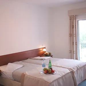 Hotel Encumeada, Serra de Água
